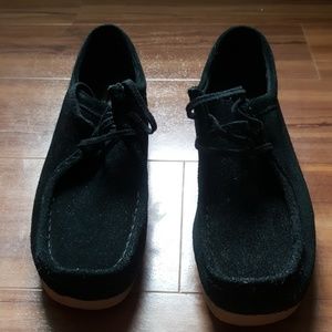 Black Clarks Wallabies